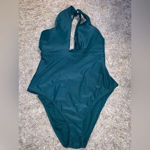 Dark Green halter style tie back padded swimsuit size Large NWOT